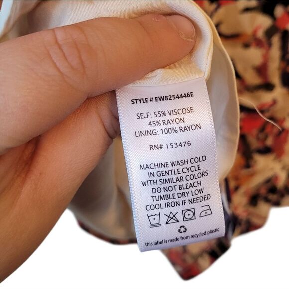 Evereve Women's Abstract Print Smocked Tank Top Size XS - Picture 6 of 6